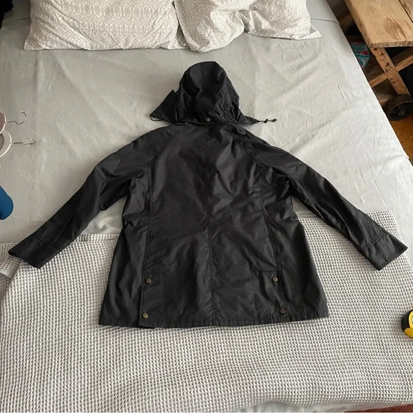 BARBOUR LIBERTY BEADNELL WAX COTTON HOODED JACKET, EUC. US 14 UK 18 - Picture 8 of 16